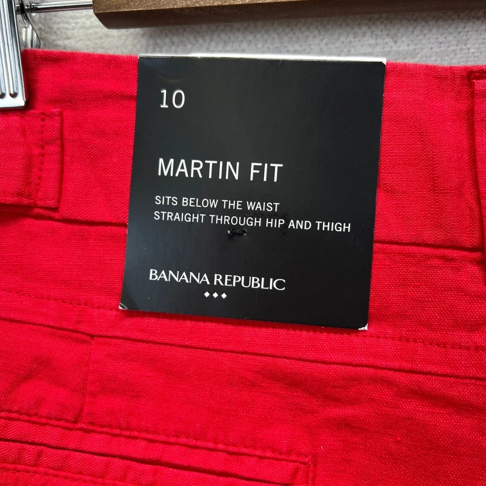 Banana Republic Martin Fit Shorts Womens 10 Red Linen Cotton Cuffed‎ Casual New